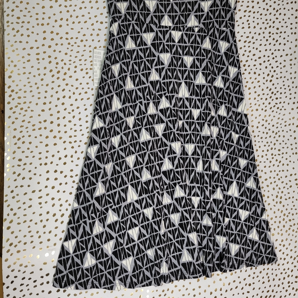 {3/$20} NWT Geometric Lularoe Azure Skirt XS